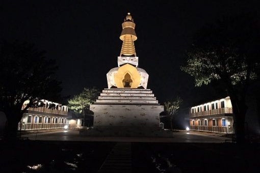manjushri_retreat_center_thailand_oct_2017_night_04-510x382